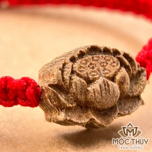 Vòng tay chỉ đỏ Đan Liên Hoa