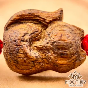 Vòng tay chỉ đỏ đan Hồ Ly