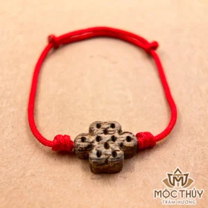 Vòng tay chỉ đỏ đơn Cát Tường