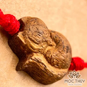 Vòng tay chỉ đỏ đơn Hồ Ly - Trầm Hương Mộc Thủy