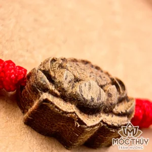 Vòng tay chỉ đỏ đơn Liên Hoa