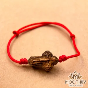 Vòng tay chỉ đỏ đơn Thánh Giá