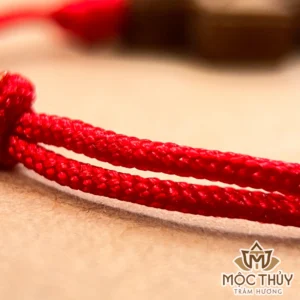 Vòng tay chỉ đỏ đơn Thập Tự